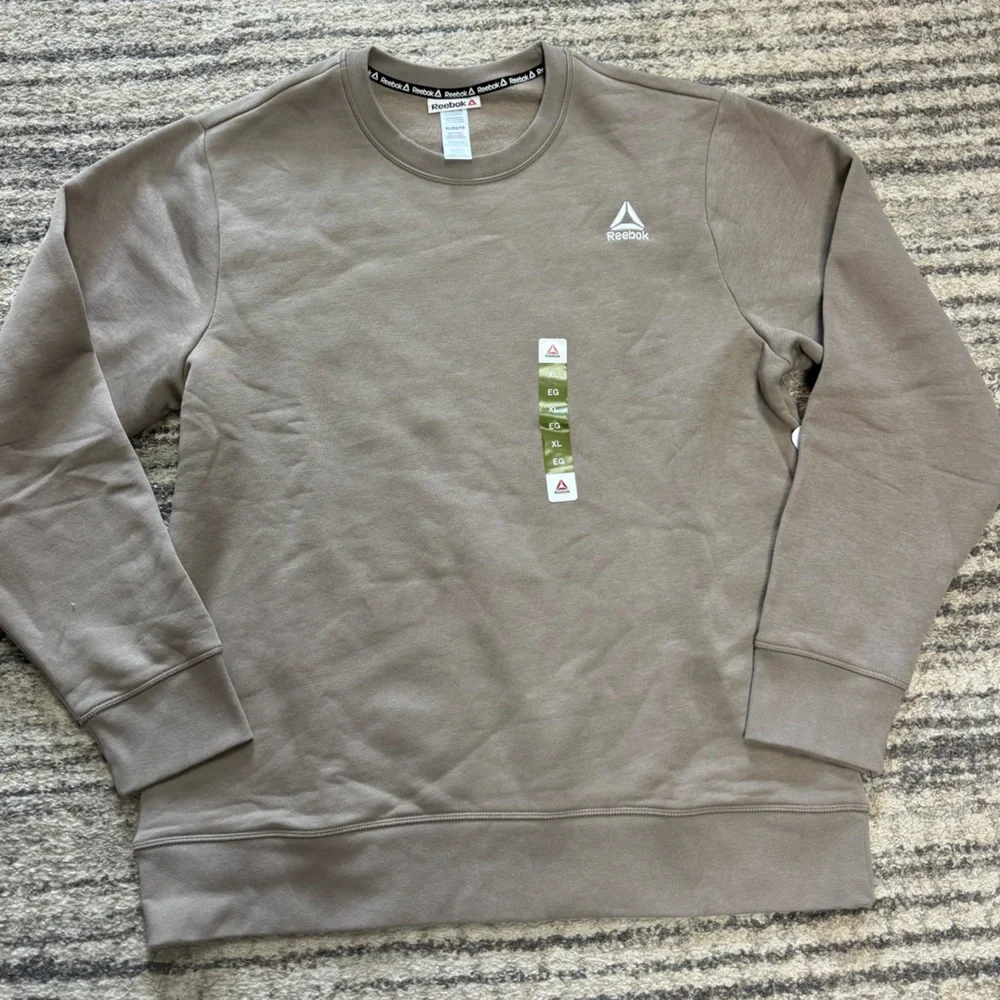 Reebok men’s fleece crewneck driftwood
